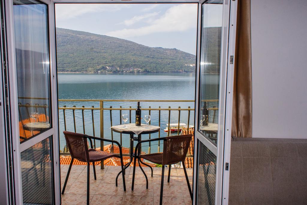 Villa Angelina Herceg Novi Exterior photo